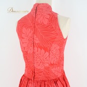 フラダンス 衣装 ワンピース ドレス レッド系 トーチジンジャー ハワイ製 モンステラ柄 ハワイアンプリント 植物柄 TorchGinger ノースリーブ ハイネック アロハ レッスン 練習 フラ ダンス 華やか 鮮やか かわいい おしゃれ 上品 大人っぽい フラダンス衣装 ハワイアン ワンピースドレス ダンス衣装 おしゃれドレス ボタニカル フラレッスン レディース用 ハワイスタイル 可愛いデザイン シンプルスタイル ステージ衣装