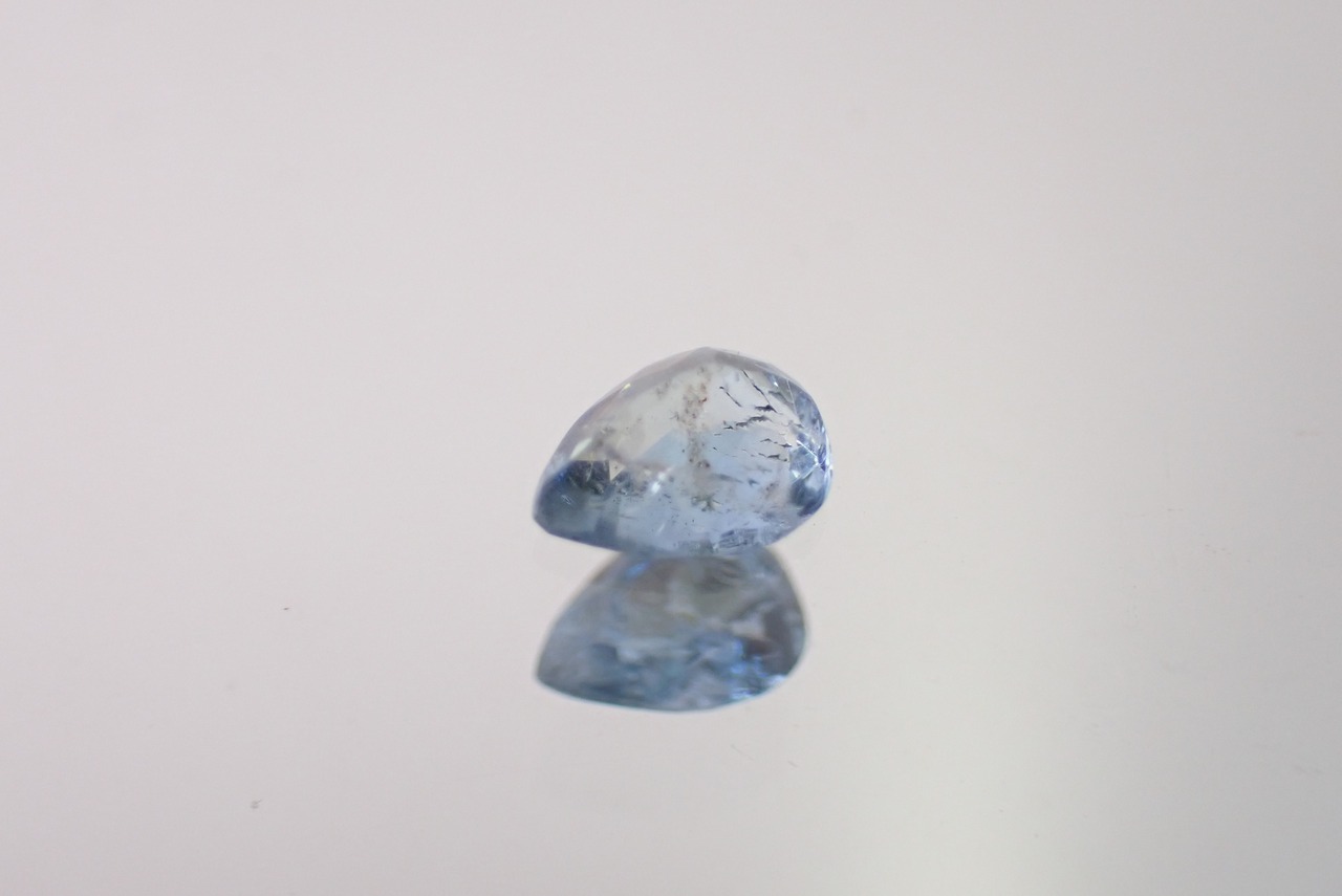 サンタマリアアクアマリン　0.24ct　[E10-57]