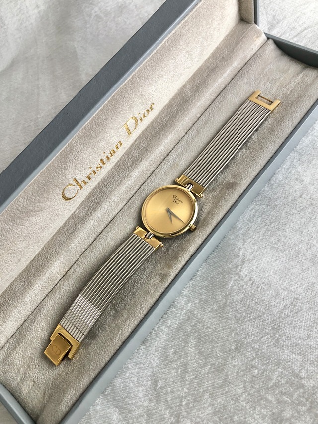 Christian Dior クリスチャン ディオール 腕時計 シルバー DIOR ラウンドフェイス ステンレススチール 3026 クウォーツ vintage ヴィンテージ オールド sxevgu