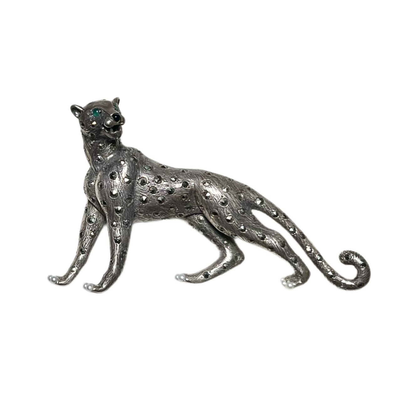 ROKUZAN silver brooch “leopard” set with emerald & onyx & marcasite