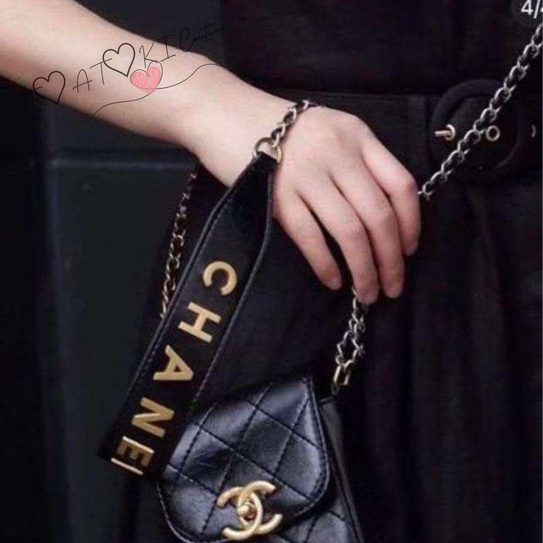 CHANEL// ノベルティミニバッグ コスメバッグ /ブラック ノベルティ】♡CHANEL♡ ブラック スマホポーチ ショルダー ミニバッグ