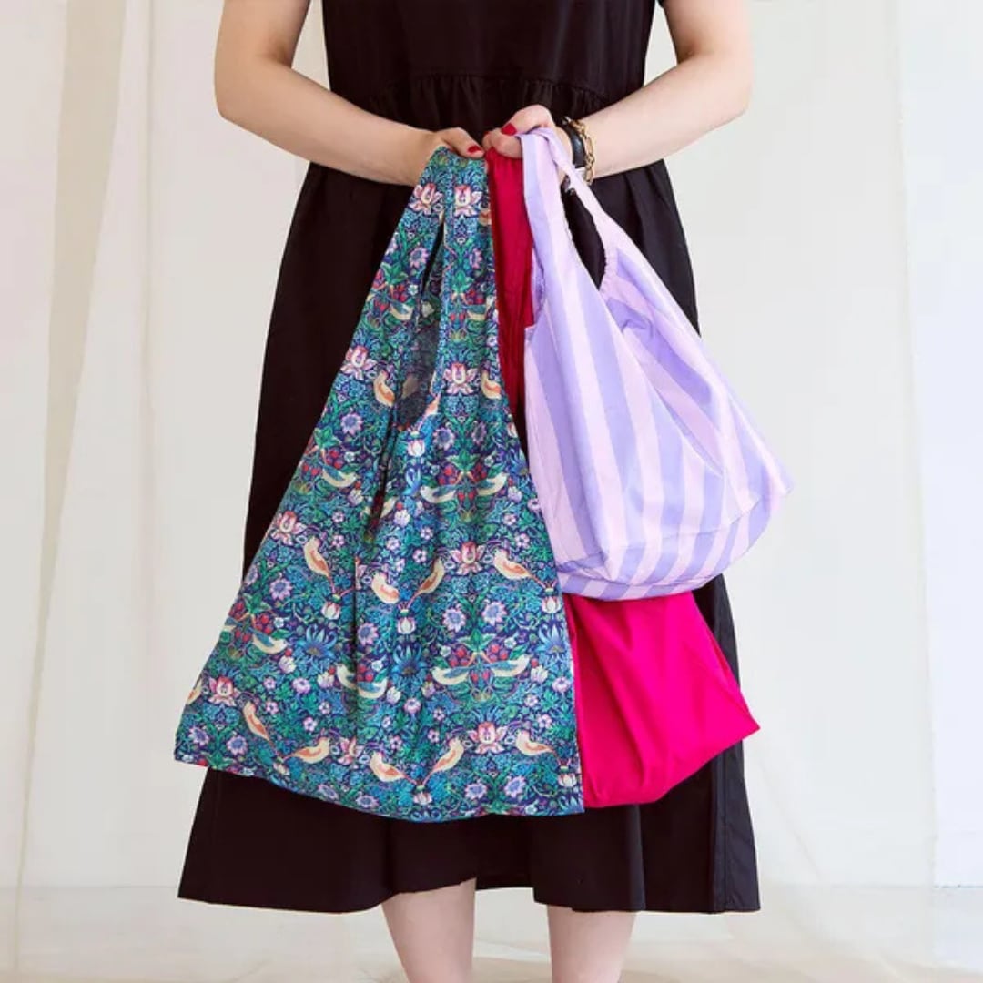 【KIND BAG】Strawberry Thief（いちご泥棒）/ William Morris｜ミディアムサイズ