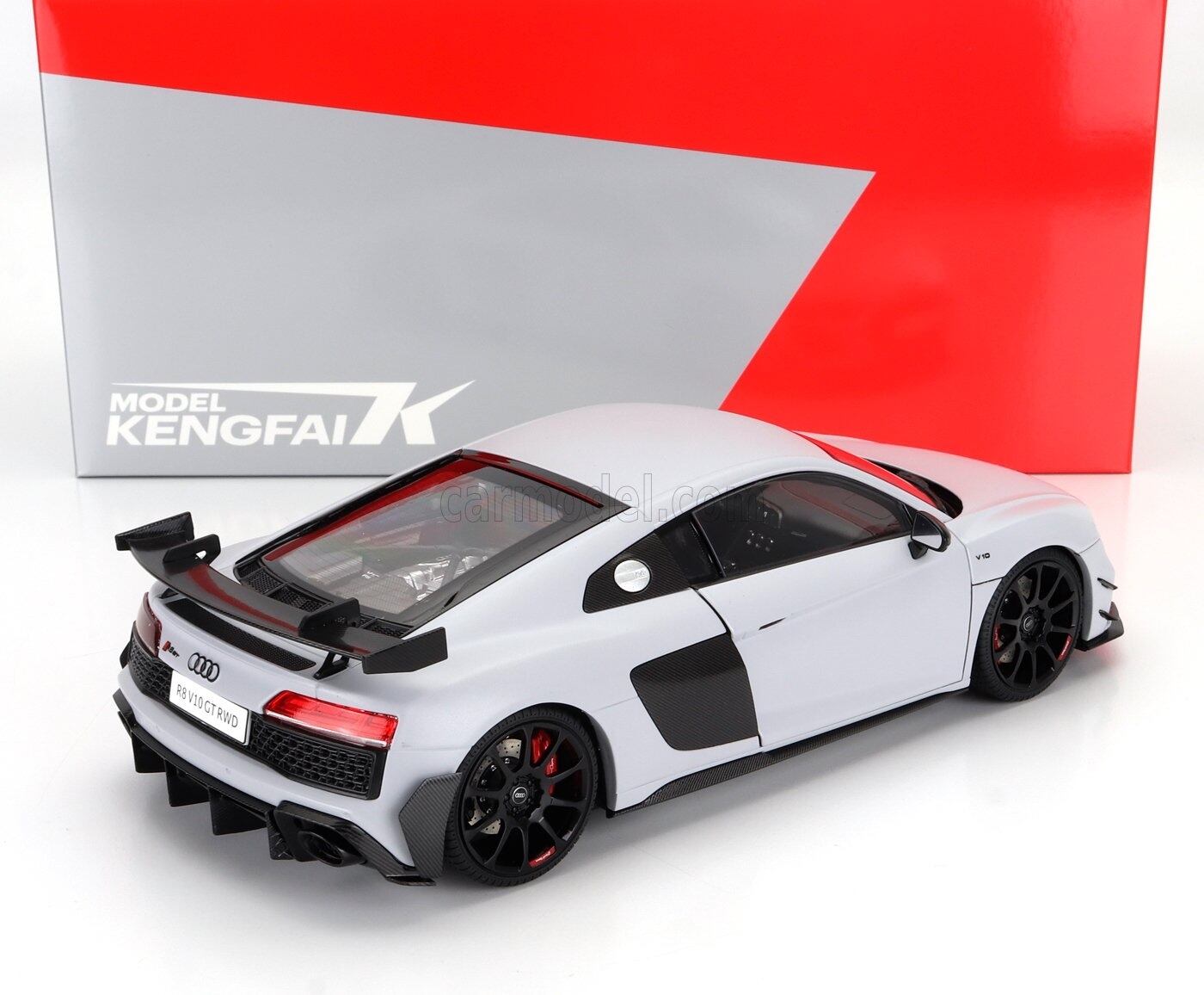 【専用】アウディR8 Spyder ミニカー 1/18 AUDI SPORT特注 1/18スケール「アウディR8スパイダー V10」（Dynamite