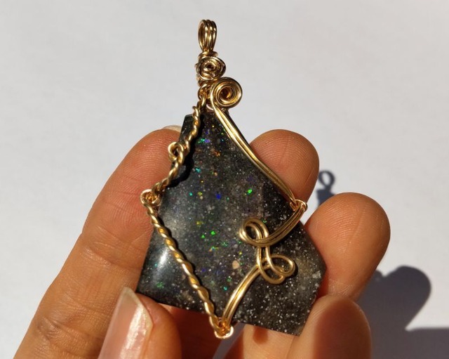 ∞ブラックオパール・星空ペンダント∞