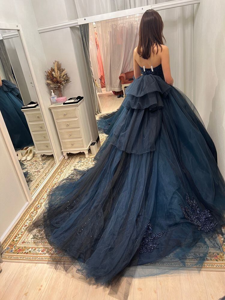 カラードレス ベアトップ ふっくら柔らかなバックリボン ネイビー 結婚  