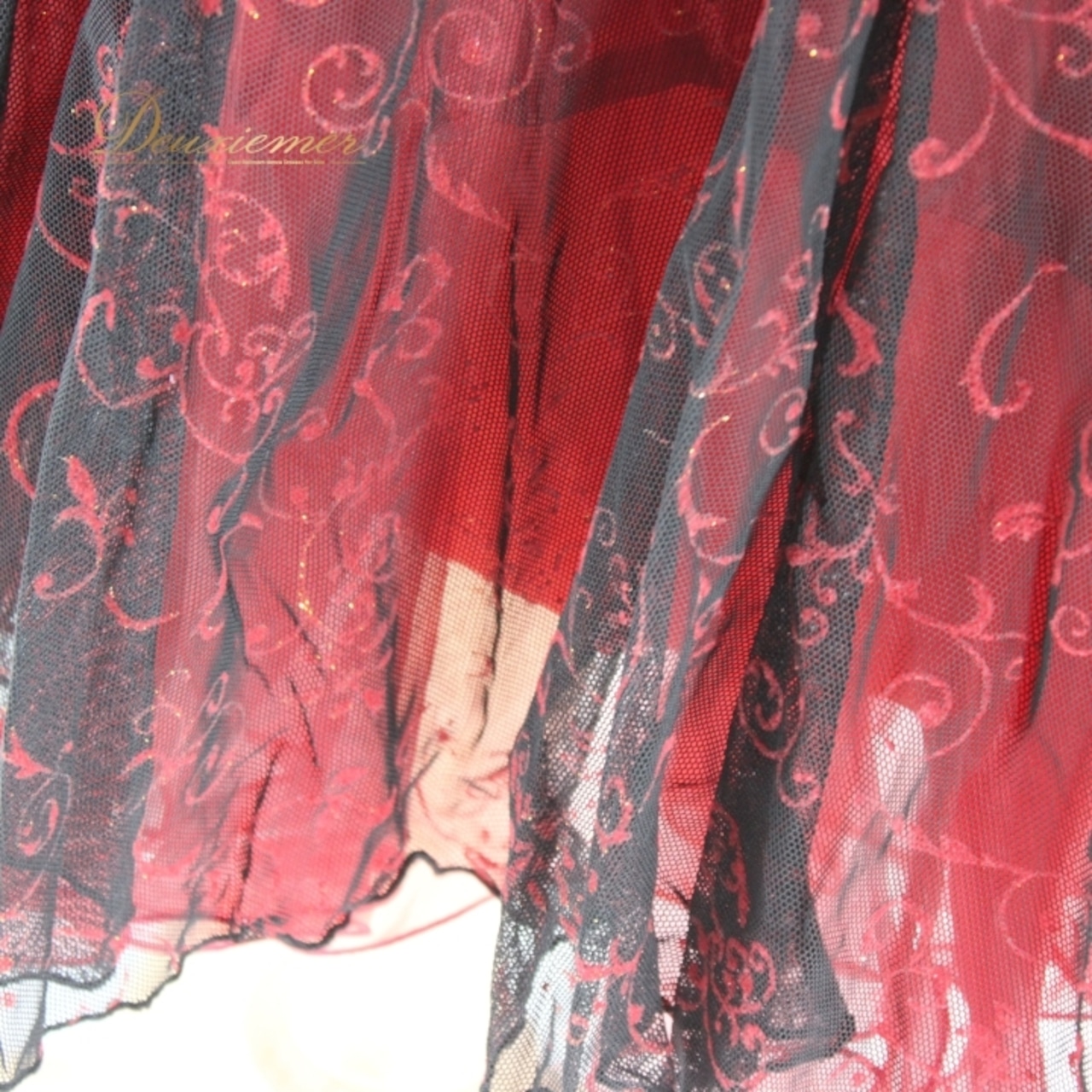 社交ダンス 衣装 スタンダード スカート レッスンウェア オールシーズン ブラック系 レッド系 U:NA ユーナ 赤 黒 派手 レース 花柄 上品 フェミニン シルエット 結婚式 パーティー おしゃれ お出かけ ふんわり 二重スカート ドレス 女性用 伸縮性 着回し コスチューム 華やか 上品デザイン ダンス用