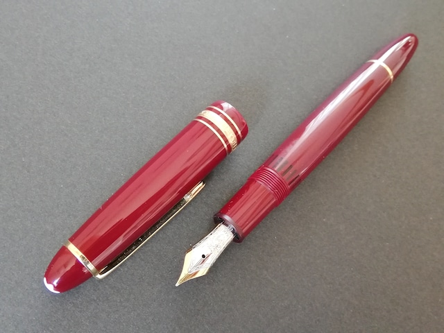 '90s　モンブラン マイスターシュテュック １４６ ボルドー　MONTBLANC MEISTERSTUCK 146　（中字）　14K　　　　　01988