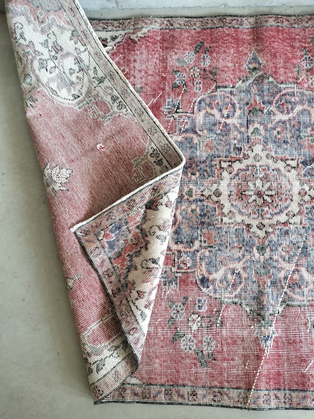 Turkish rug 242cm✕131cm No.525