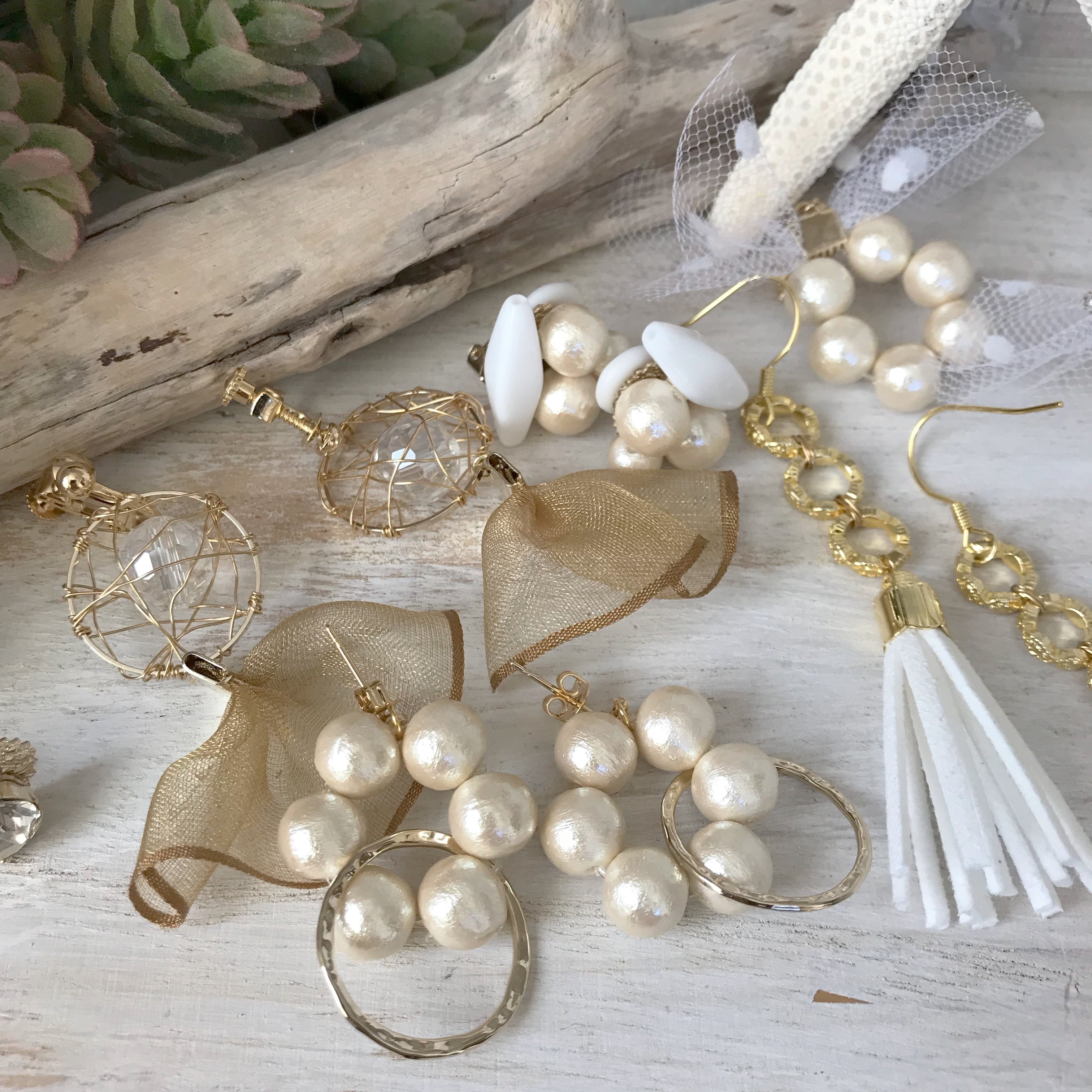 993】リボンとブーケとタッセルのピアス／イヤリング