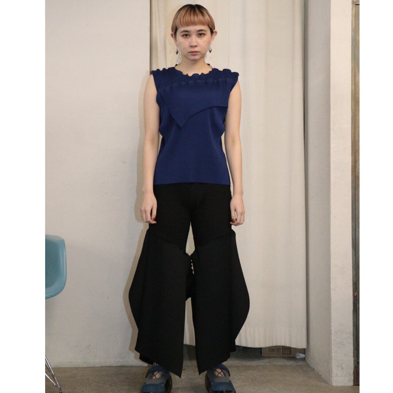 kotohayokozawa No sleeve top (NAVY) TD23S-P01 | IAAAM ONLINE STORE