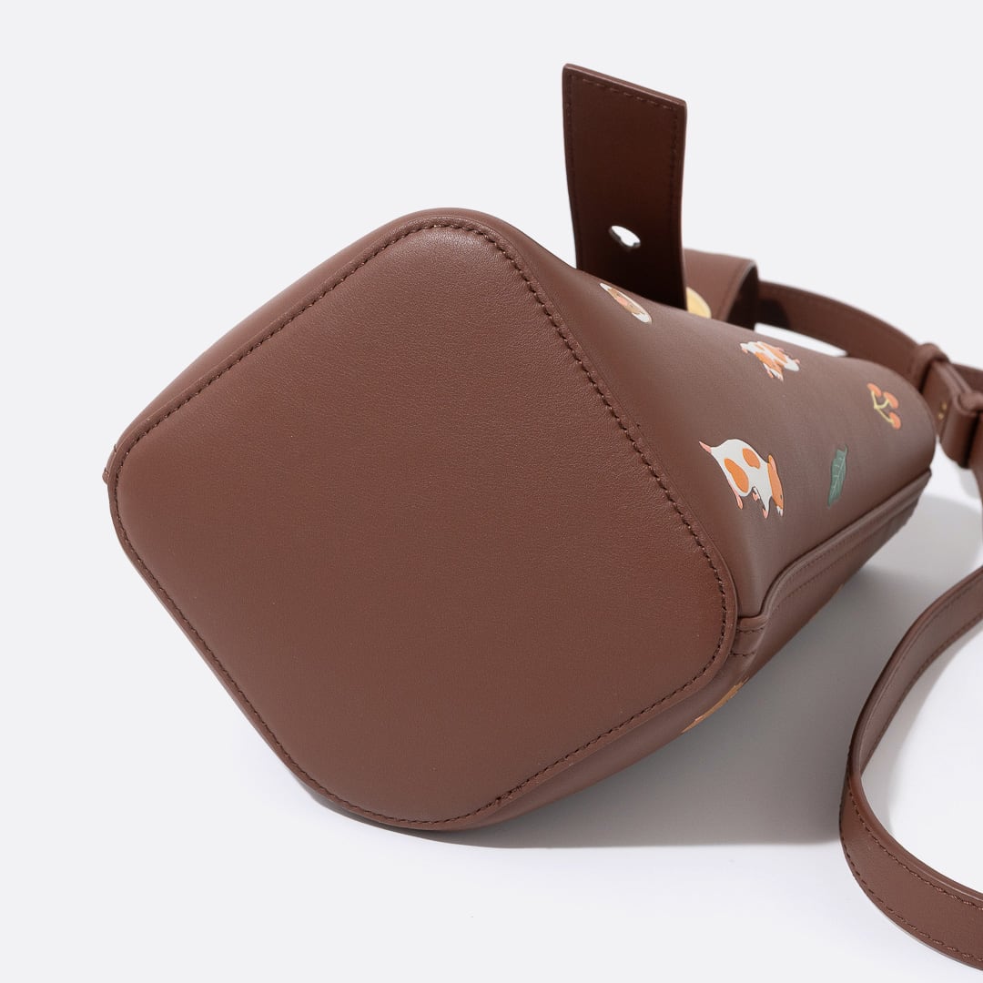 LOEWE x Suna Fujita ハムスター ペブル バケットバッグ ミニ | POCKET