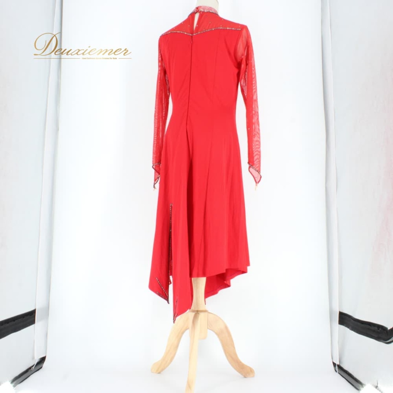 社交ダンス 衣装 スタンダード ドレス ワンピース パーティドレス レディース Fantasy レッド系 赤 ラインストーン 長袖 レース 派手 ロング丈 フレアスカート キラキラ きらきら 華やか ダンス衣装 発表会 大人可愛い フォーマル 日本製 ファンタジー スタンダードドレス ワンピースドレス タイトライン ビジュー装飾 ストーン付き シアー素材 星 スパンコール風 動きやすい 光沢感 舞台衣装 結婚式 二次会 イベント レッド系ワンピース 赤ワンピース Red dress