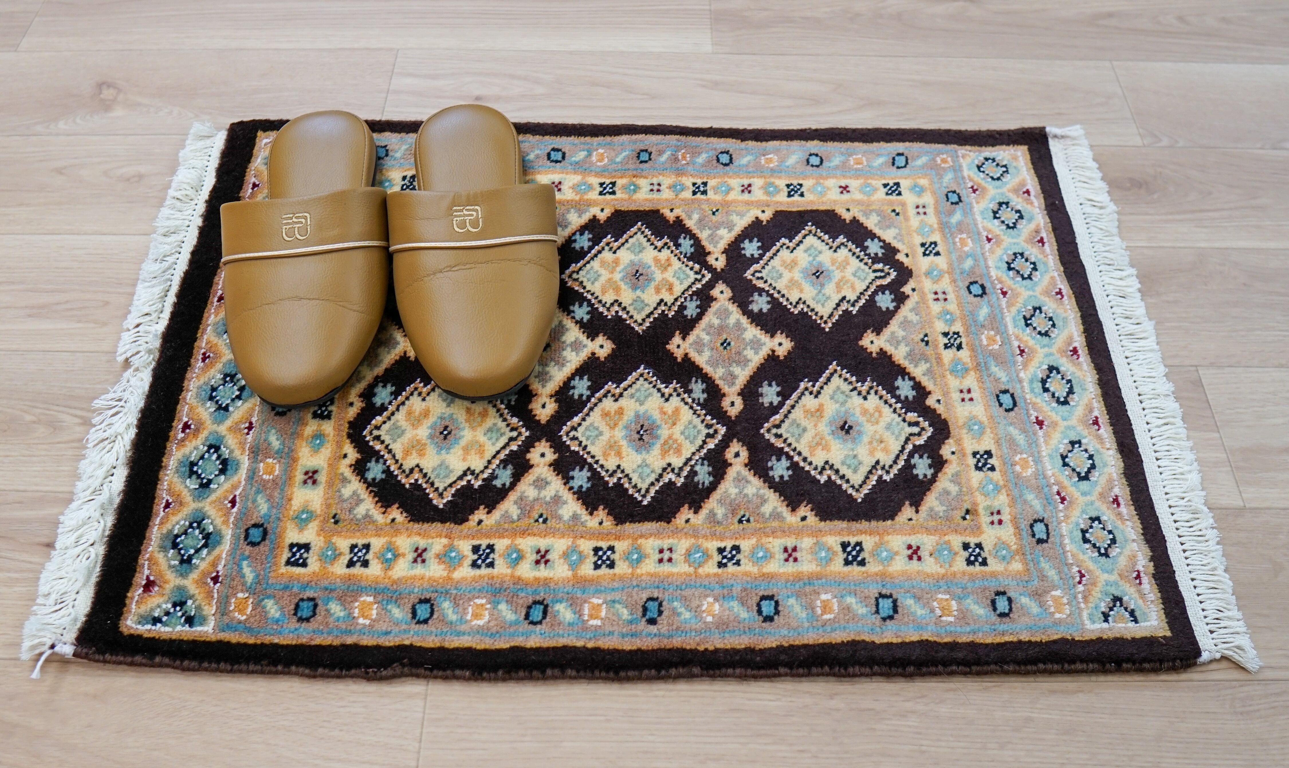 67×47cm 【パキスタン手織り絨毯】 | Decorworks