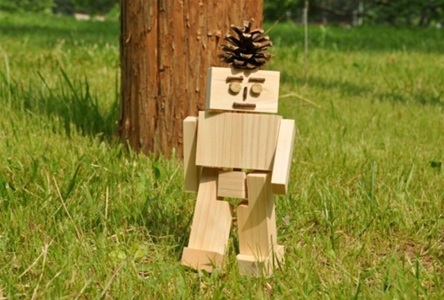 自分で作れる◇ヒノキの香りが素敵な木製ロボット「ロボ木ー」作り 