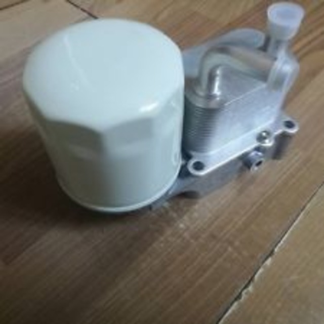 オイルクーラー8ミリメートルスレッドフィエスタtransit connect 1.8ディーゼル2M5Q-6B624-BD、2M5Q-6B624-BC、1405017 2M5Q6B624BD、2M5Q6B624BC、140501