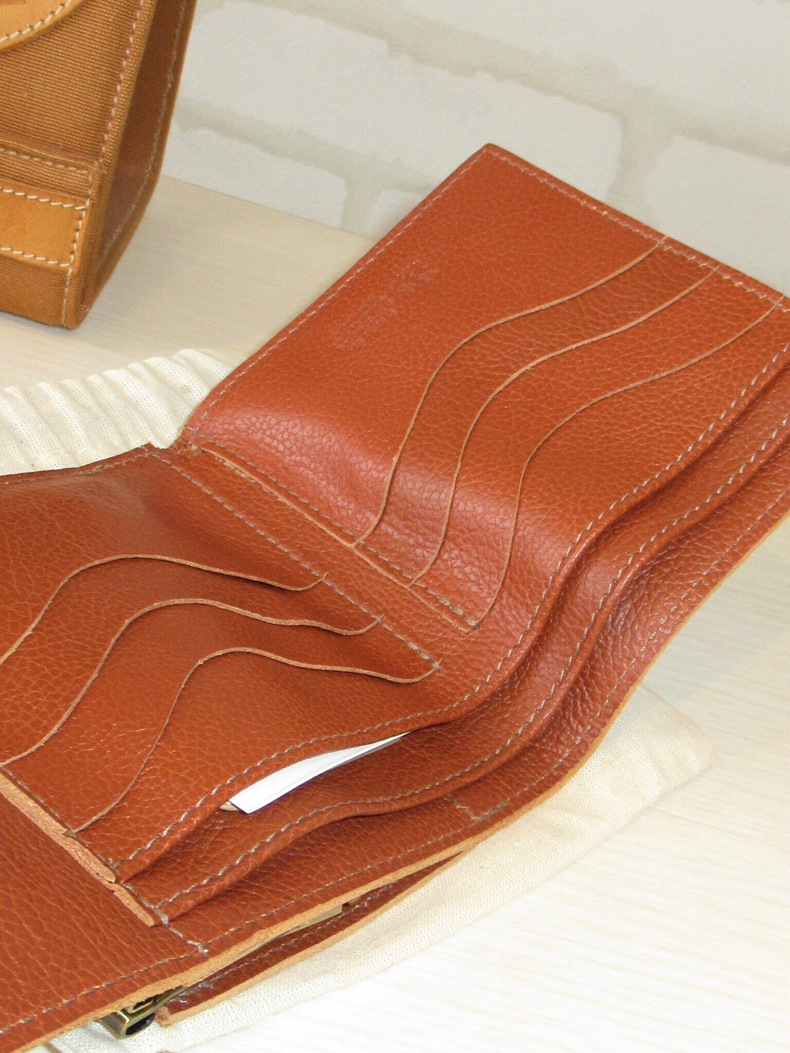 IL BISONTE(イルビゾンテ)/ガマ口二つ折り財布/411127(赤茶) | QREEQ