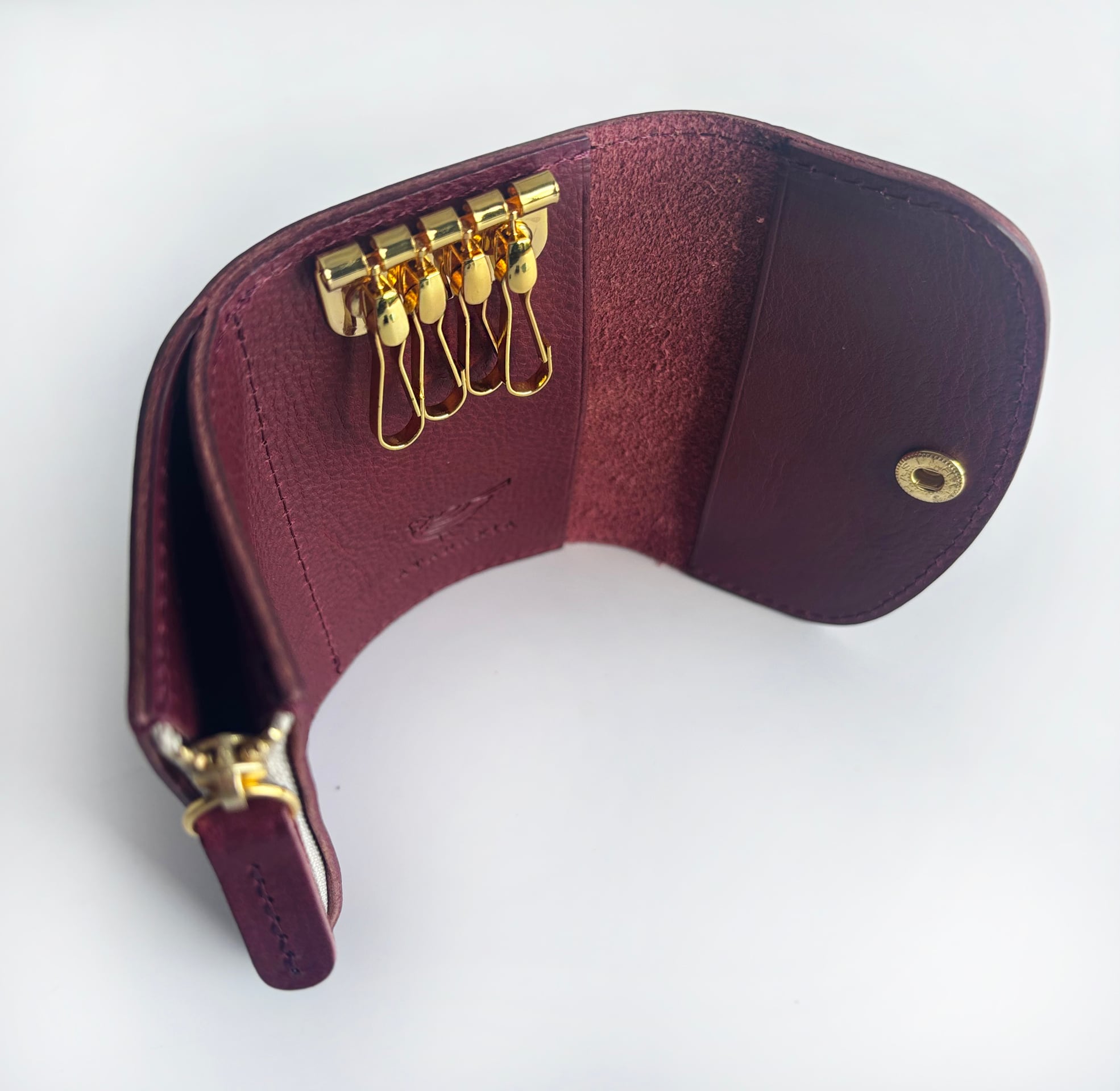 レザーアトリエ 新楽舎