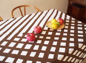 テーブルクロス しましま+格子/茶