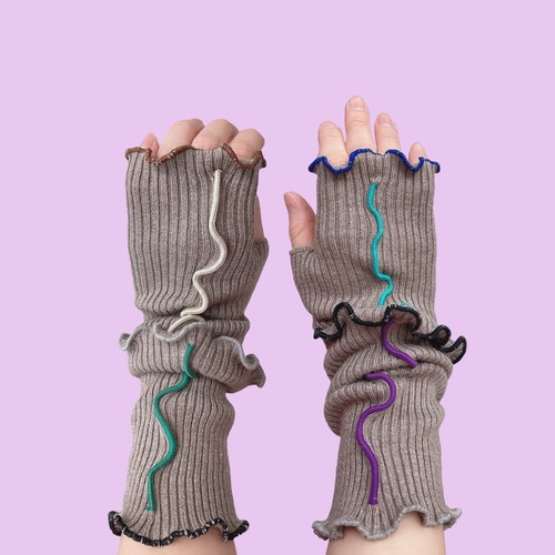 【solmu × HITOTSUDAKE】arm warmer（graige）