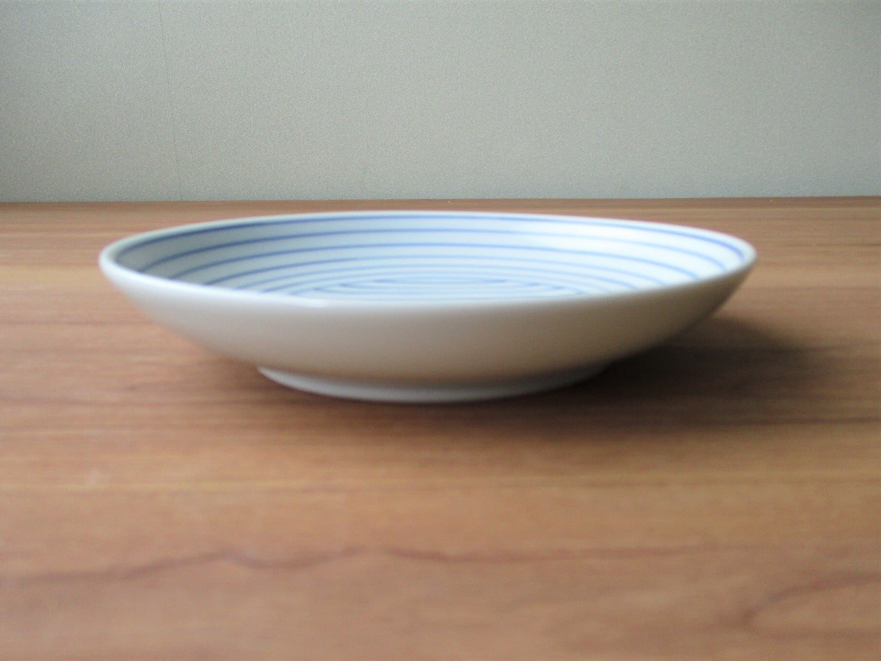 線もよう 五寸皿【伊万里焼】 | 有田焼や心器