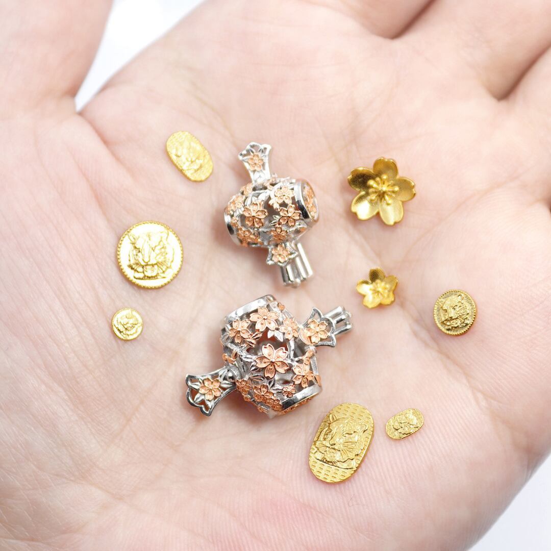 純金『寅の日の寅 コイン 』約0.3g お守り 【JUNGOLD】 | JUNGOLD