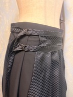 ラップスカート付きタックワイドパンツ