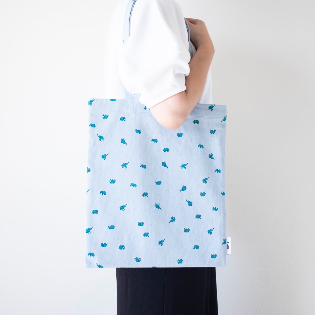 ☆vivienne westwood☆グラフィック トートバッグ 男女兼用