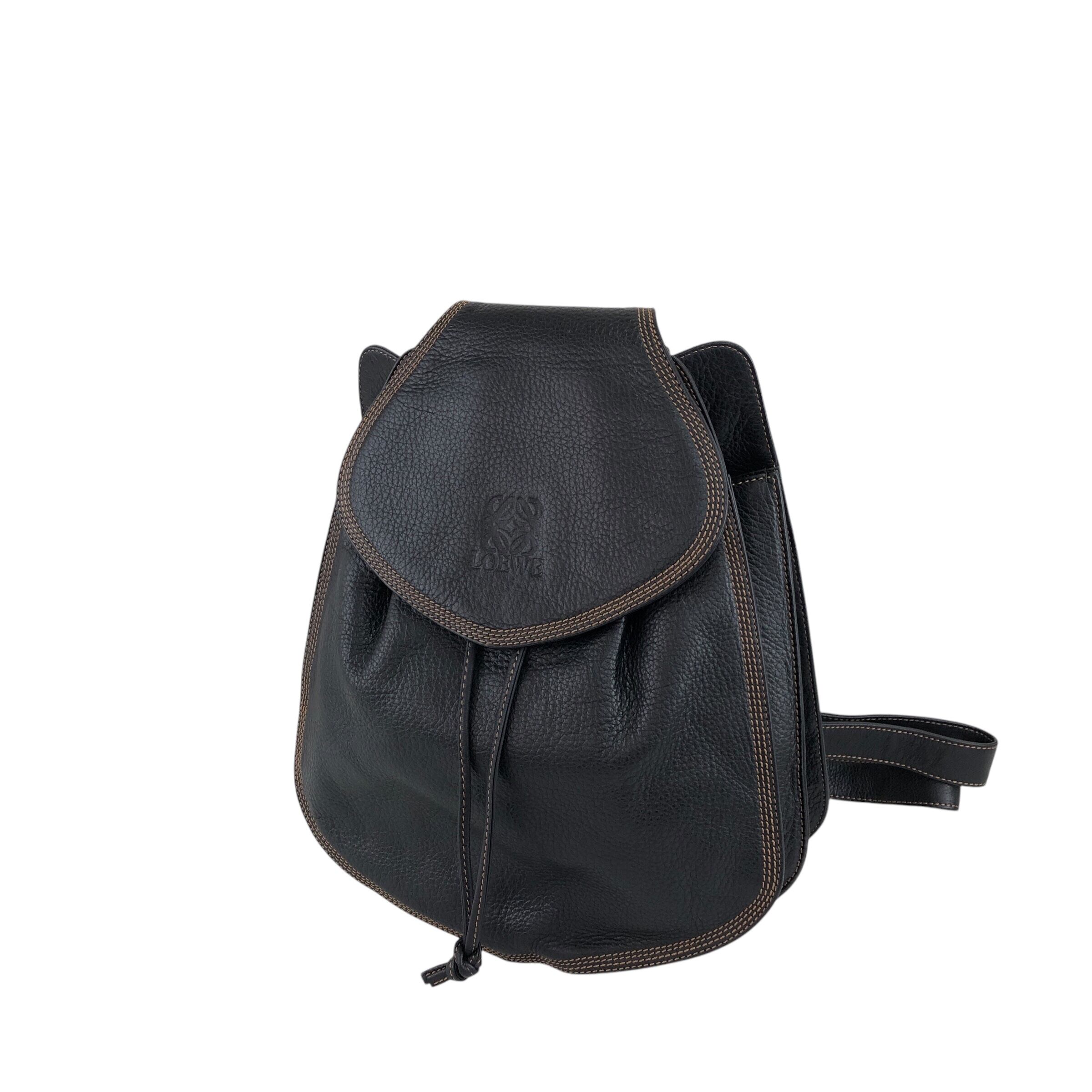 LOEWEロエベ　リュック ヴィンテージ ビンテージ　レザー　　バックパック　黒 LOEWE ロエベ バックパック ブラック アナグラム レザー