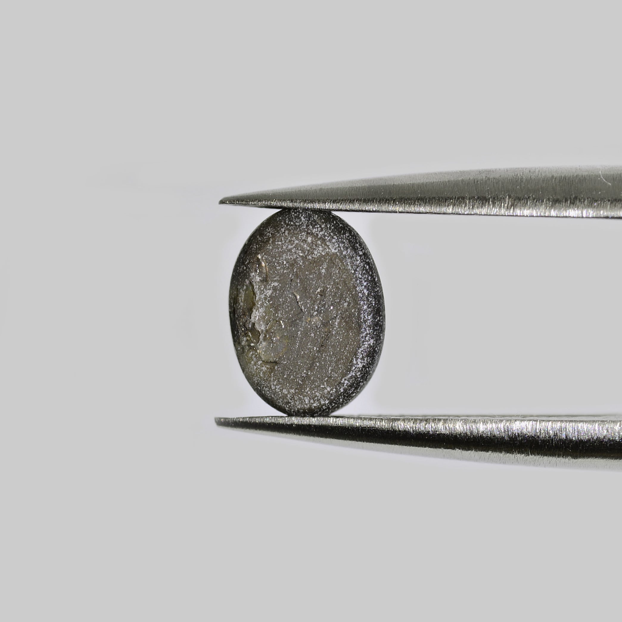 アドラーの思い出　マナスター　ペインター　ドイッチュ オーバーホルト　創元社 加工OK ソ付 ブラックスターサファイア 1.194ct ルース オーバル