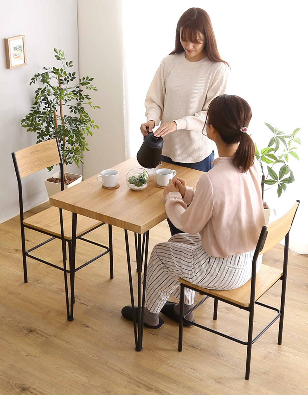 ヴィンテージ背もたれ付きチェア2脚セット