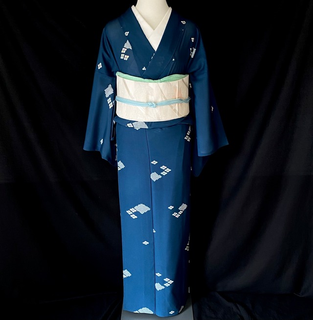 青い駒絽の着物〉SALE 小紋 古典模様 夏着物 裄長 透ける 織り出し 