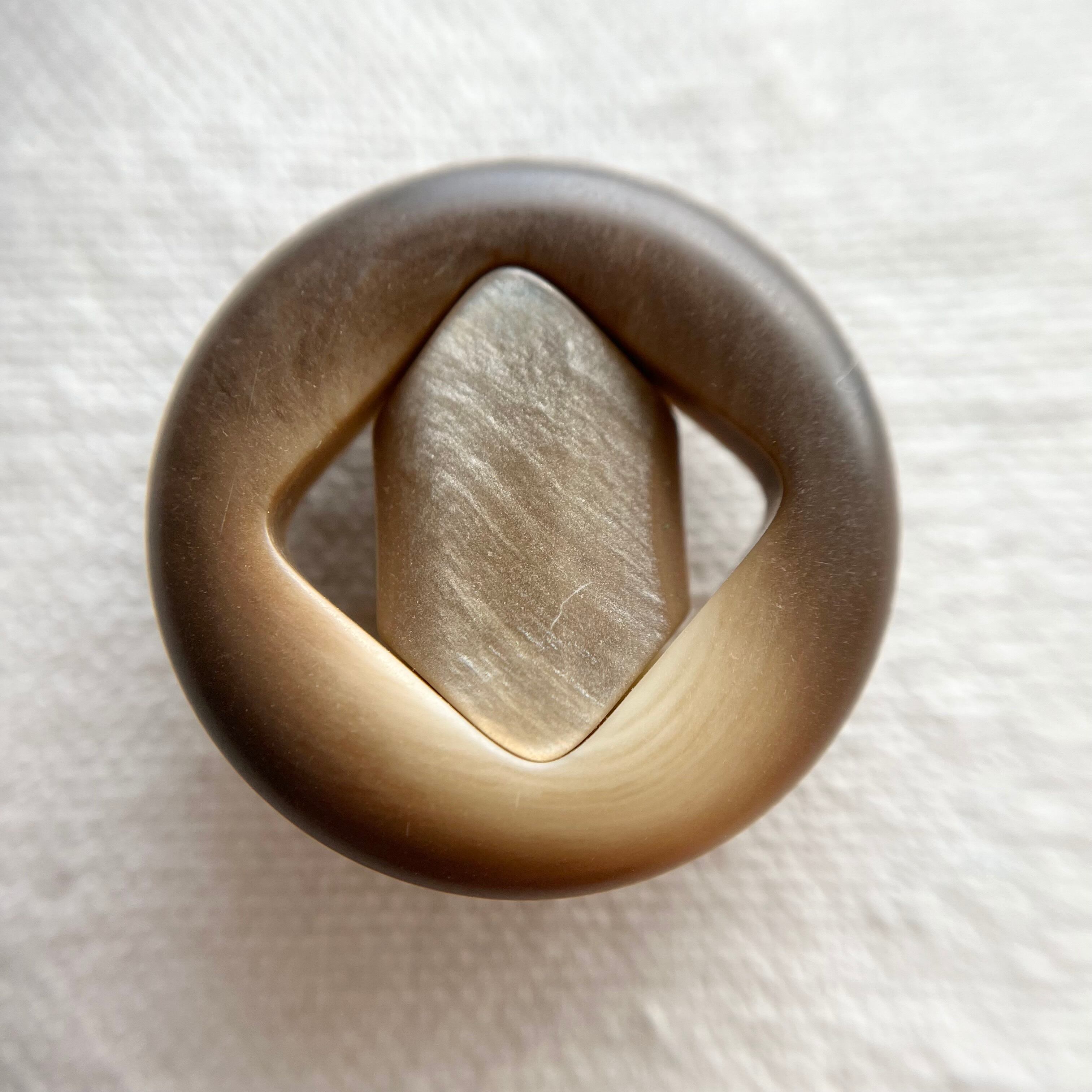 ダイヤカット×ベージュマーブル 27㎜