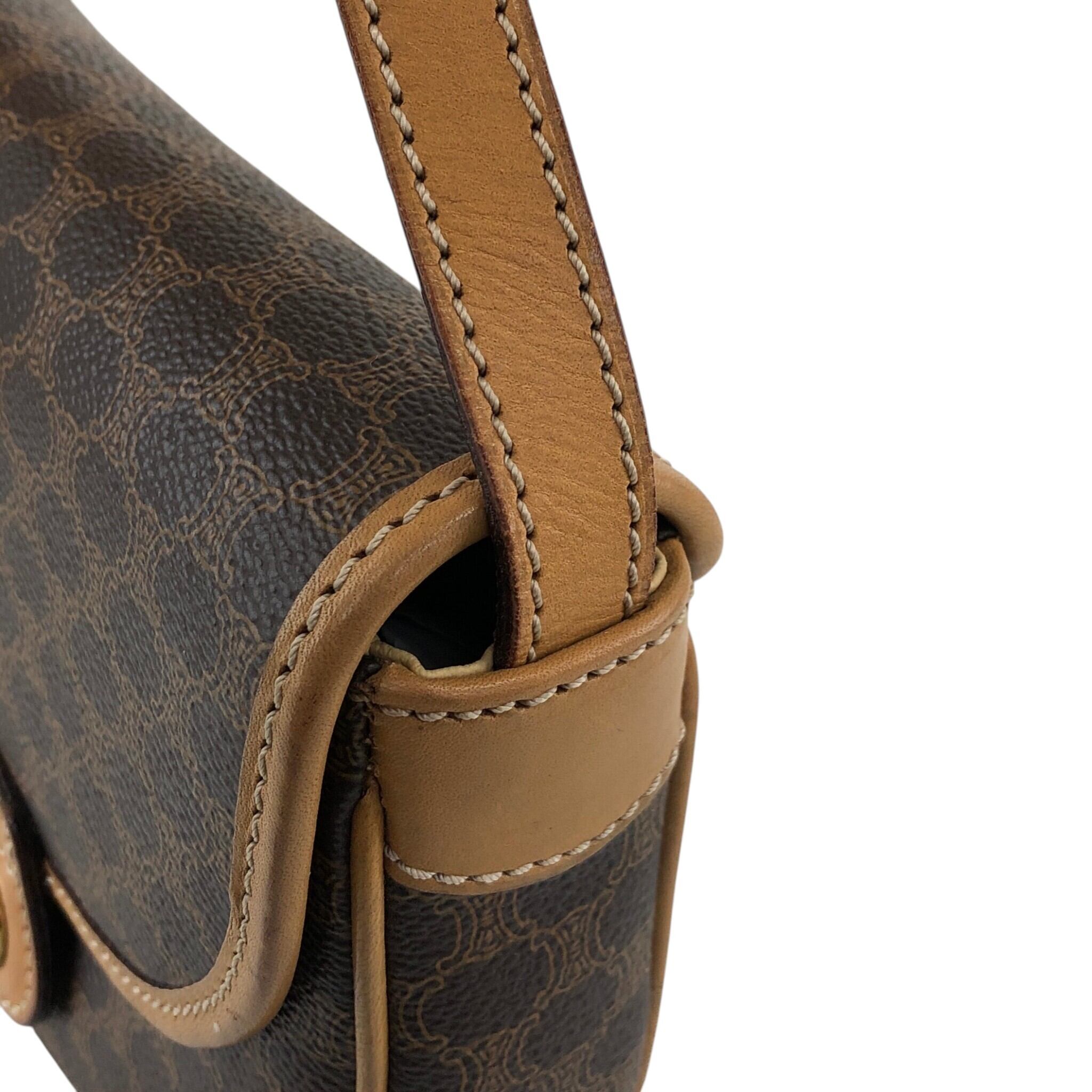 CELINE セリーヌ マカダム ショルダーバッグ ブラウン CELINE セリーヌ マカダム ショルダーバッグ ブラウン