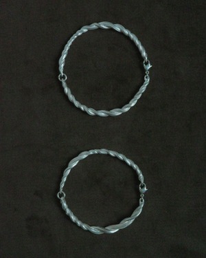 Twist Bracelet