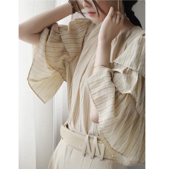 tiered ruffle sleeve shirt(2color)<t1917>