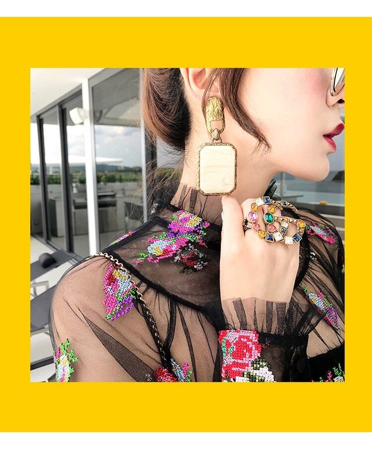CHANEL⭐︎トップス⭐︎シースルーブラウス⭐︎立体刺繍 トップス 刺繍 花柄 ブラック ブラウス XS シースルー フラワー