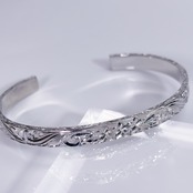 Heavyweight Hawaiian Bangle-plumeria-