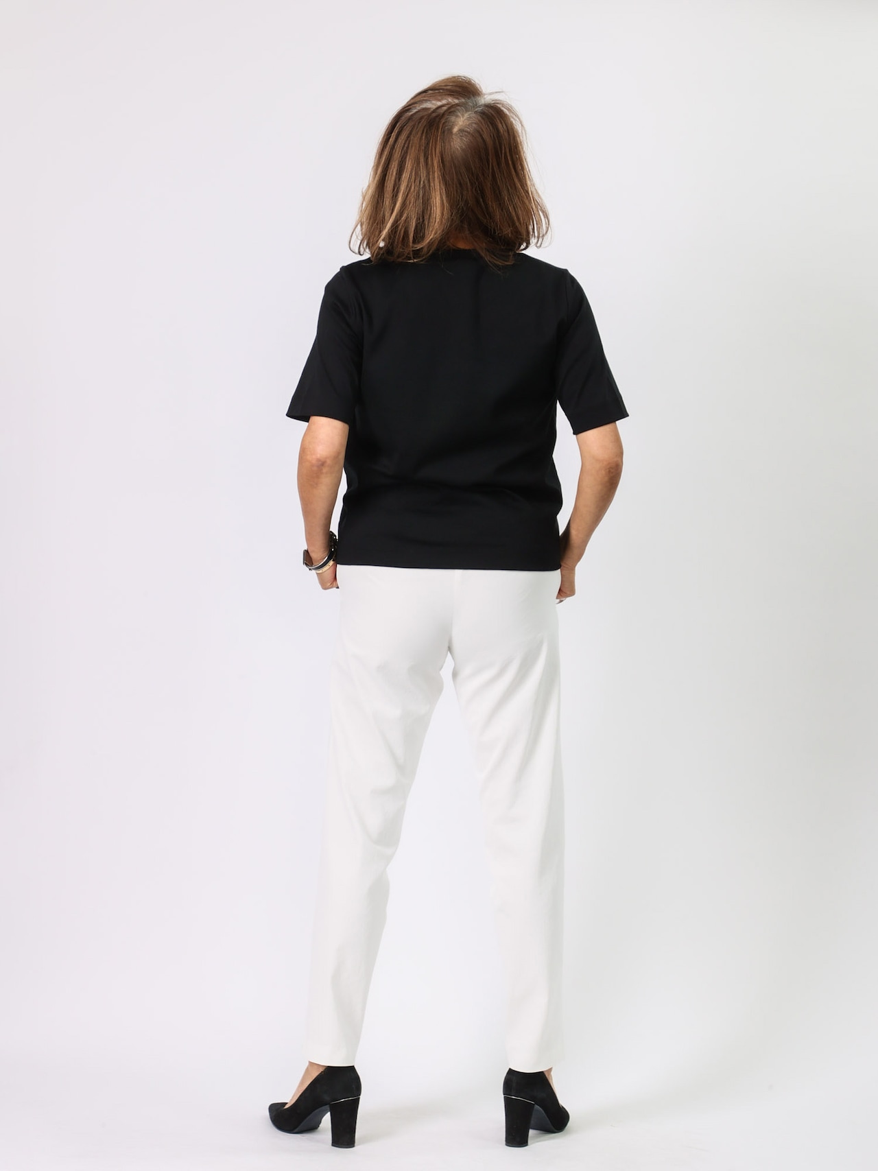 パール風ロゴリボンTシャツ(BEATRICE)