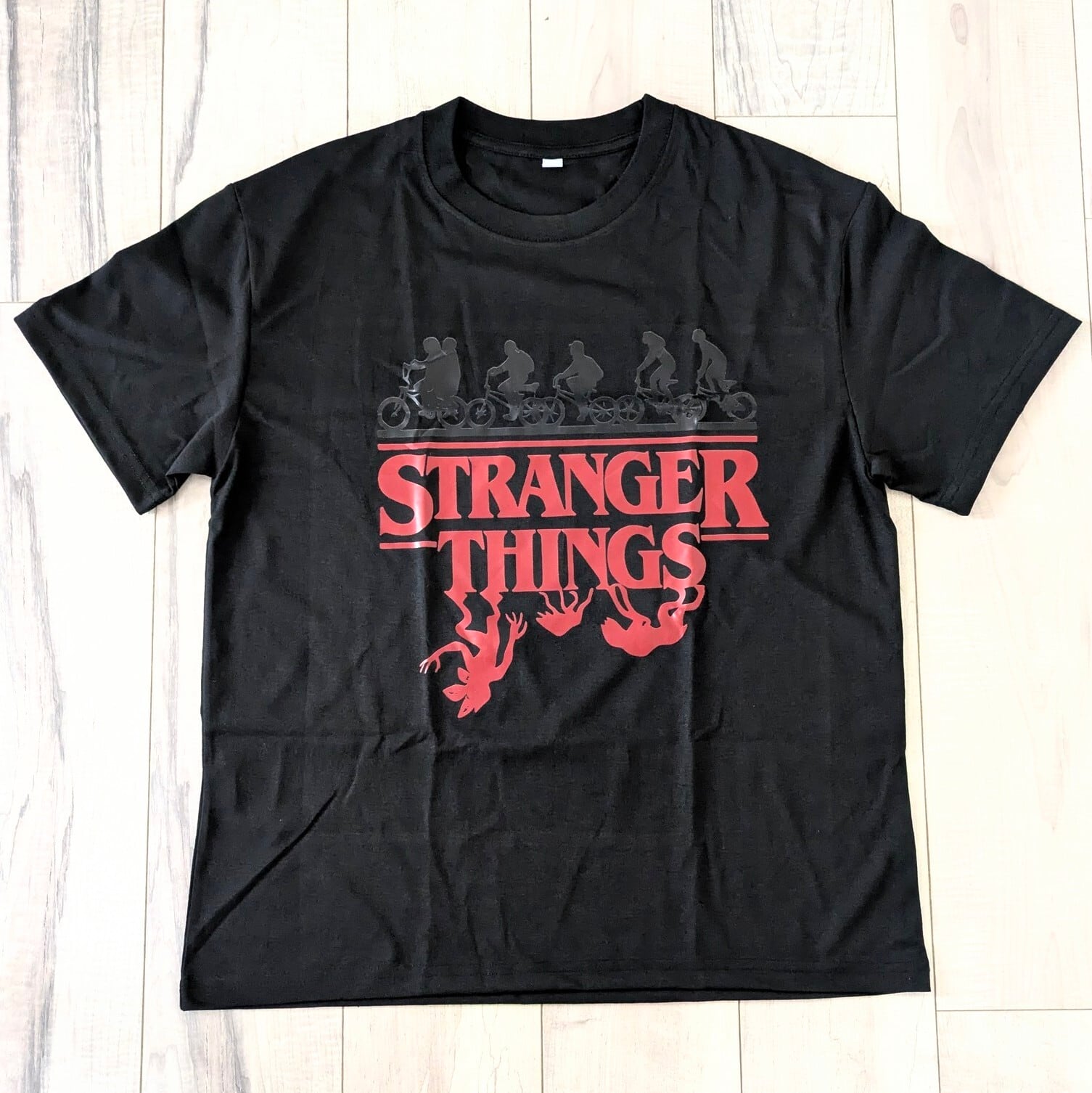 【 Stranger Things / ストレンジャーシングス  】 Tシャツ〚アメリカン雑貨 アメトイ〛