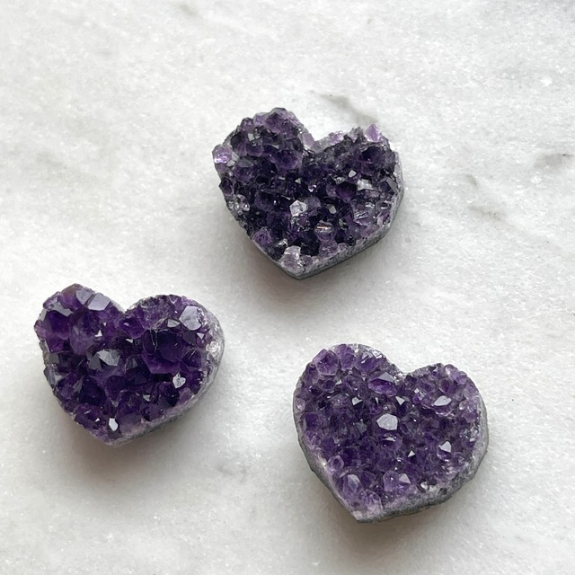 【超美石】ドゥルージークォーツ（アメジスト）　ハート　お守り石