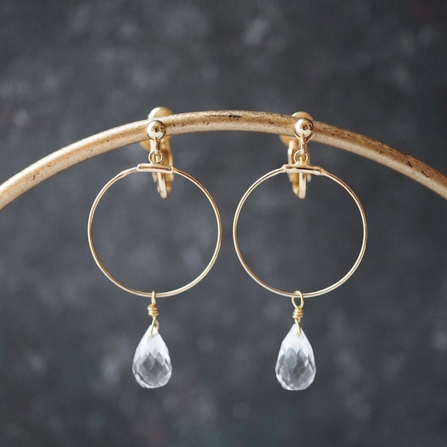 朝露の雫｜天然石クリスタル（水晶）のサークルピアス・イヤリング