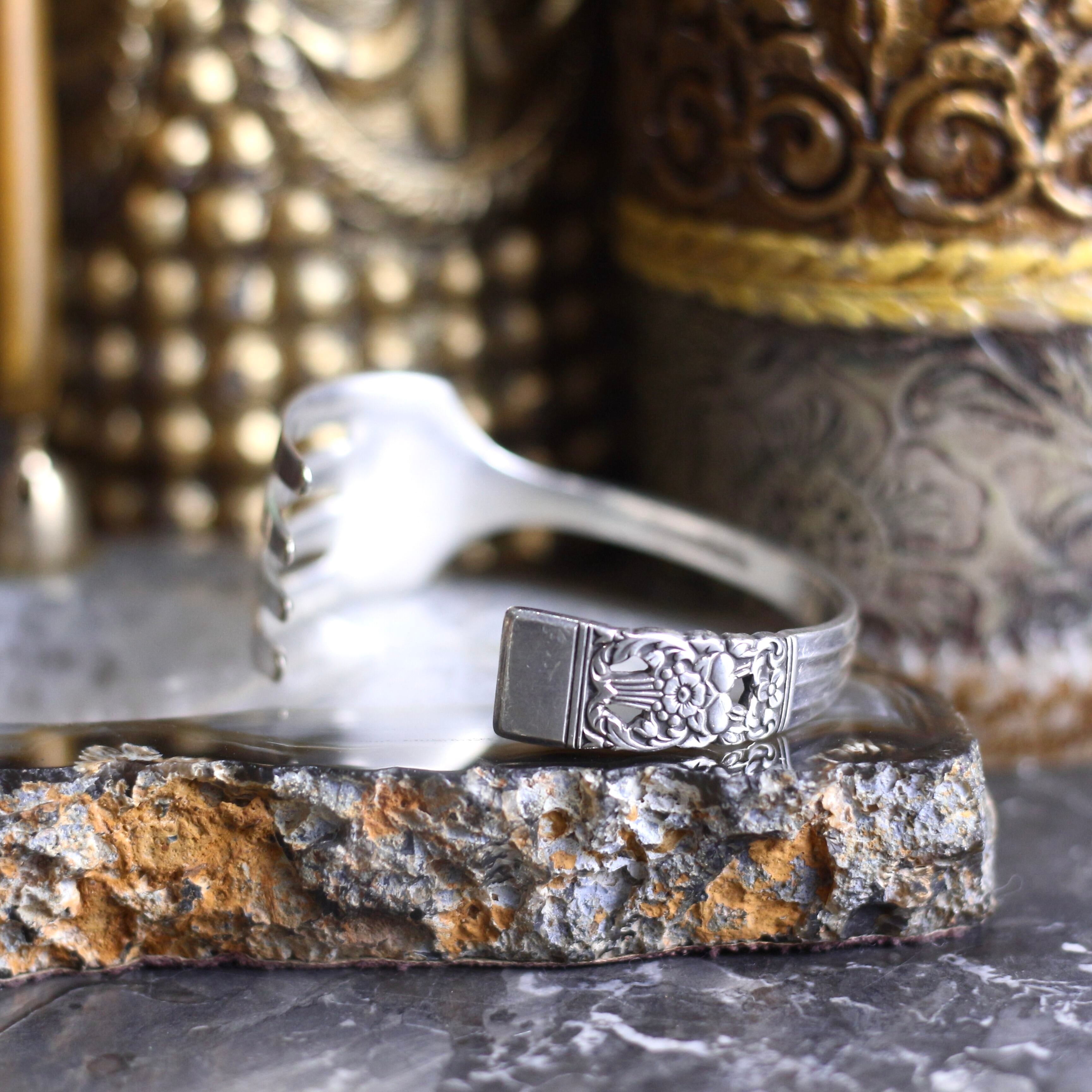 アメリカ　ヴィンテージ　ビンテージ　古着　スプーン　フォーク　バングル　シルバー 19th CENTURY〜THE EARLY 20th CENTURY EU VINTAGE SILVER CUTLERY