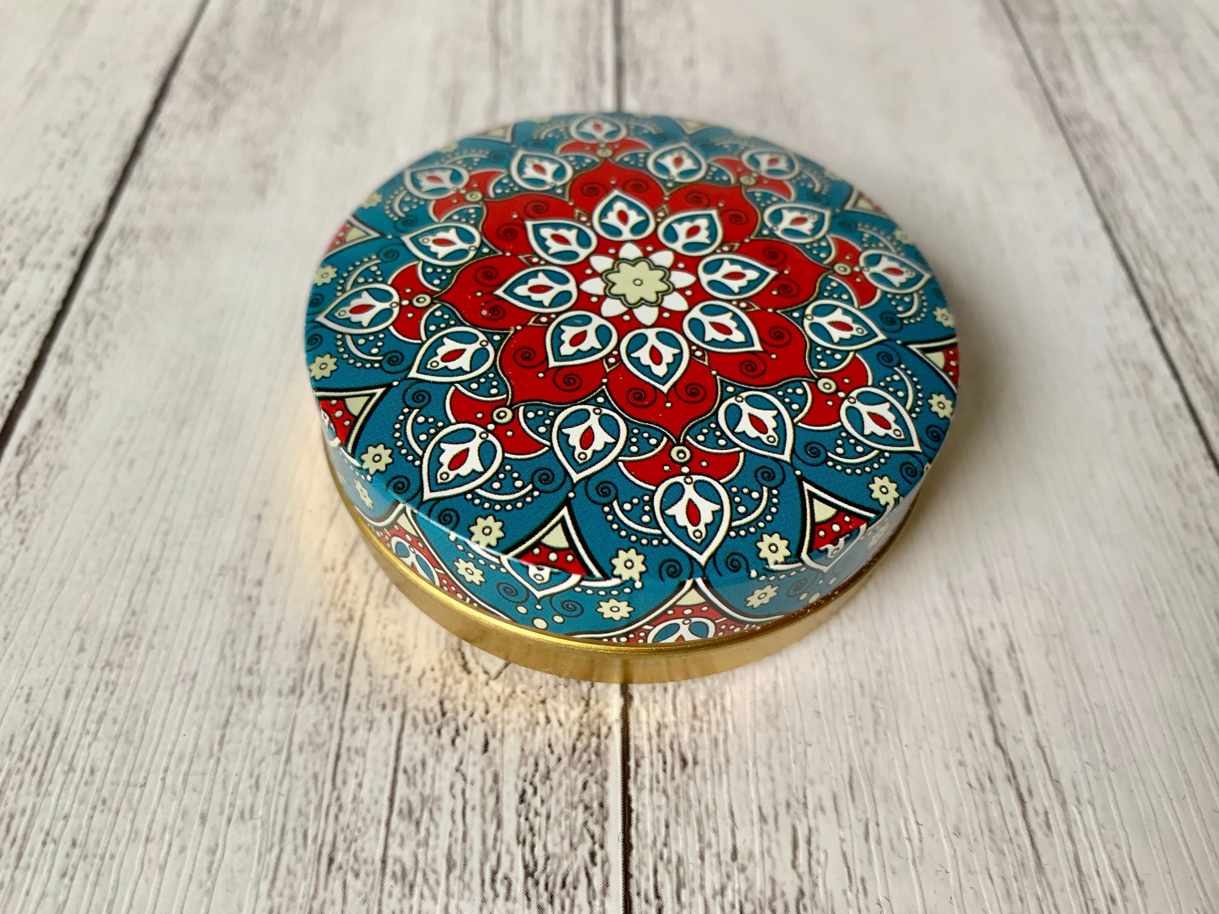 トルコ缶入り石けん