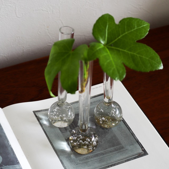 BUBBLE ORCHID VASE 'D' | 1950-70s | Sweden