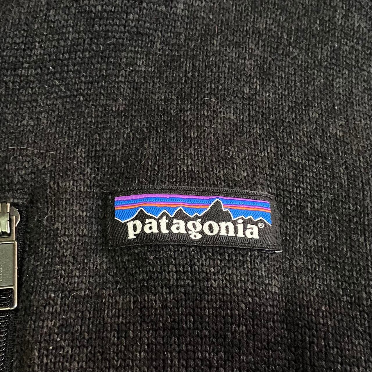 8UR98 patagonia パタゴニア セーターベスト 企業ロゴ 刺繍