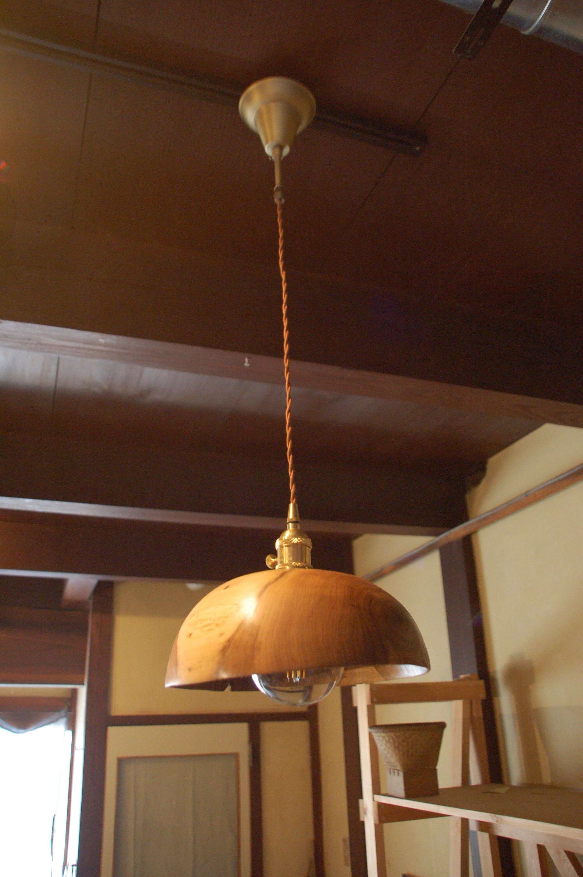 ペンダントライト／真鍮✕サクラ | 木音工房