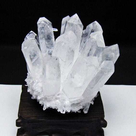 水晶 クラスター 水晶 原石 台座付属 一点物 おまかせ便 182-8622