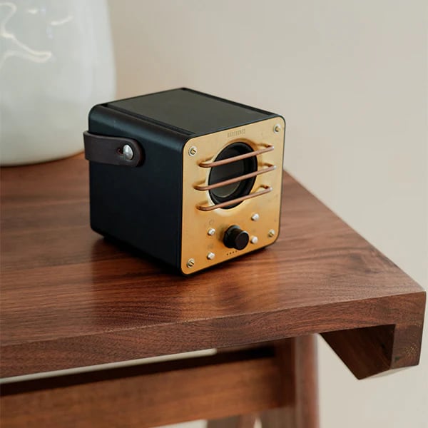 BAREBONES (ﾍﾞｱﾎﾞｰﾝｽﾞ) - BLOCK TOWER SPEAKER (ﾌﾞﾛｯｸ ﾀﾜｰ ｽﾋﾟｰｶｰ