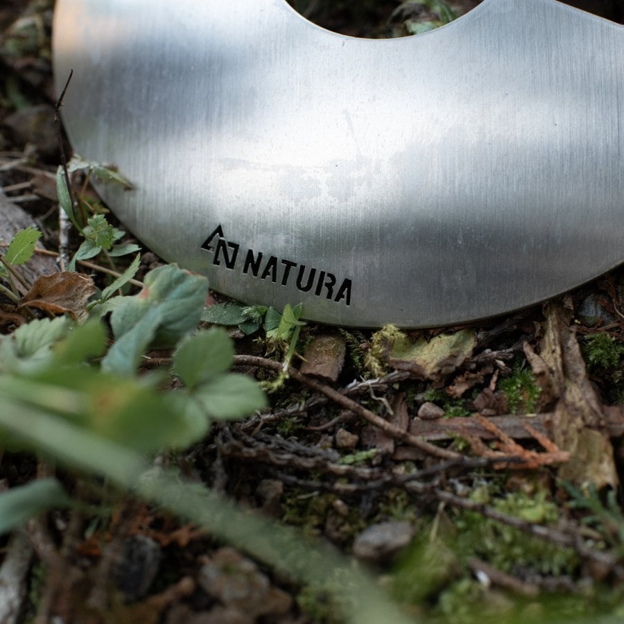 【フルセット】NATURA 小型ランタン ＋ シェード ＋ ウォーマー（五徳） NATURA ランタンウォーマー（小）ブラック塗装 | OLIVE OUTDOOR EQUIPMENT