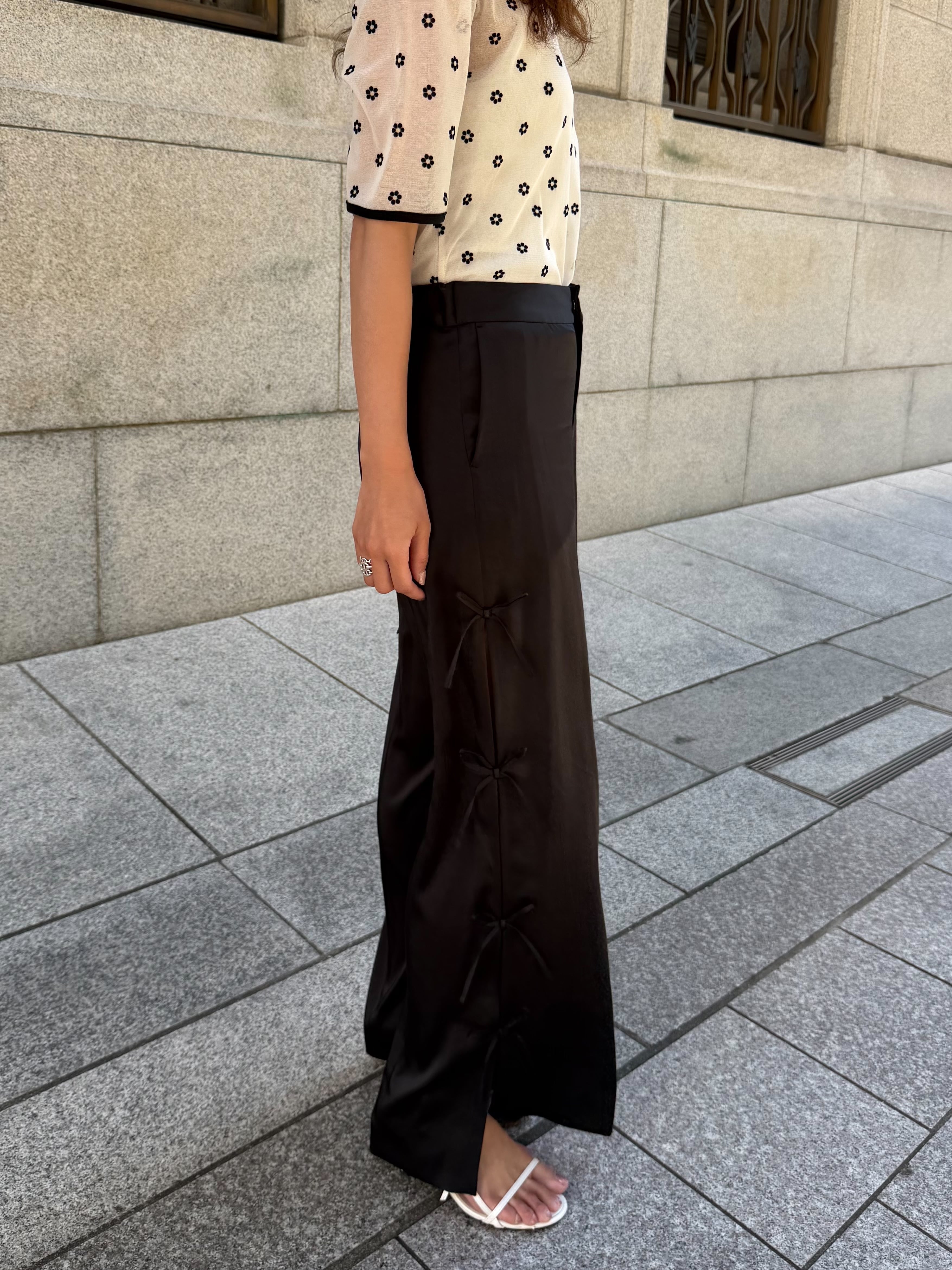 ribbon pants / black | HYEON